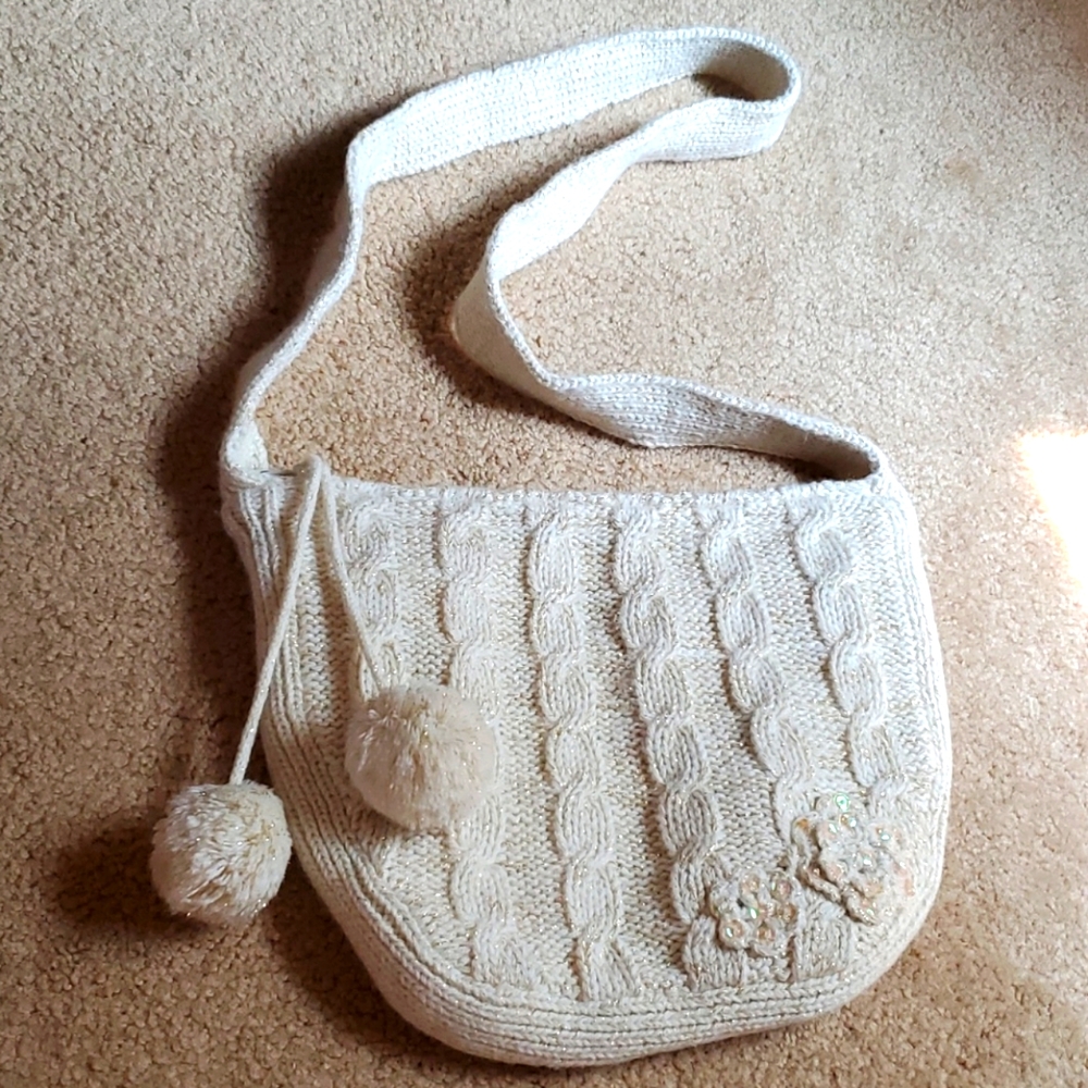 Cute knit crossbody bag